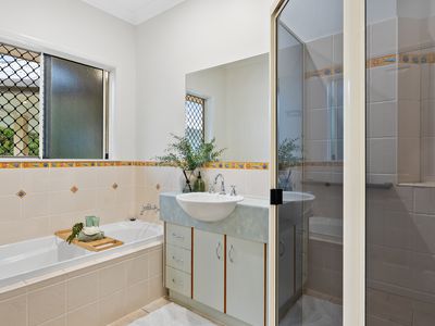 10-12 Lichen Close, Redlynch