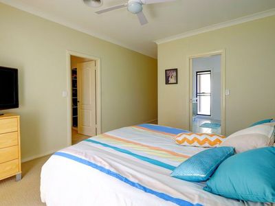25 The Saddle, Tallwoods Village