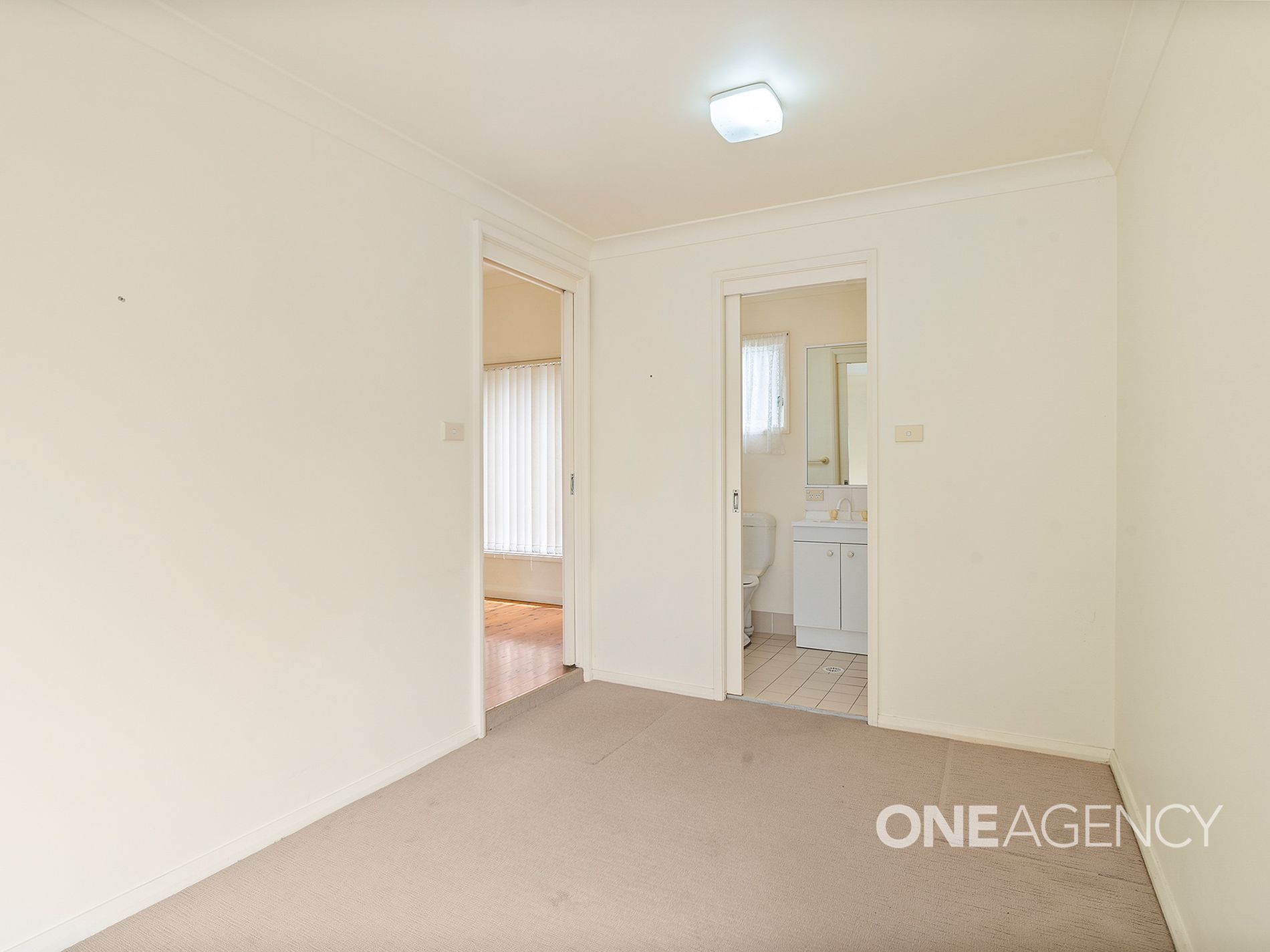 27 Douglas Street, Nowra