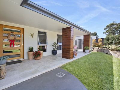 9 Carriage Way, Milton