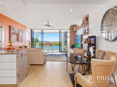 6502 / 6 Marina Promenade, Paradise Point