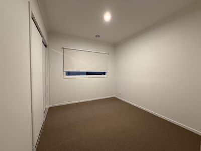 6 Plume Street, Clyde North