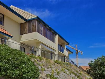 2/161 West Coast Highway, Scarborough