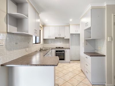 4 Steel Place, Queanbeyan West