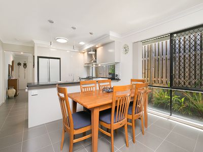 5 Wombat Crescent, Rochedale