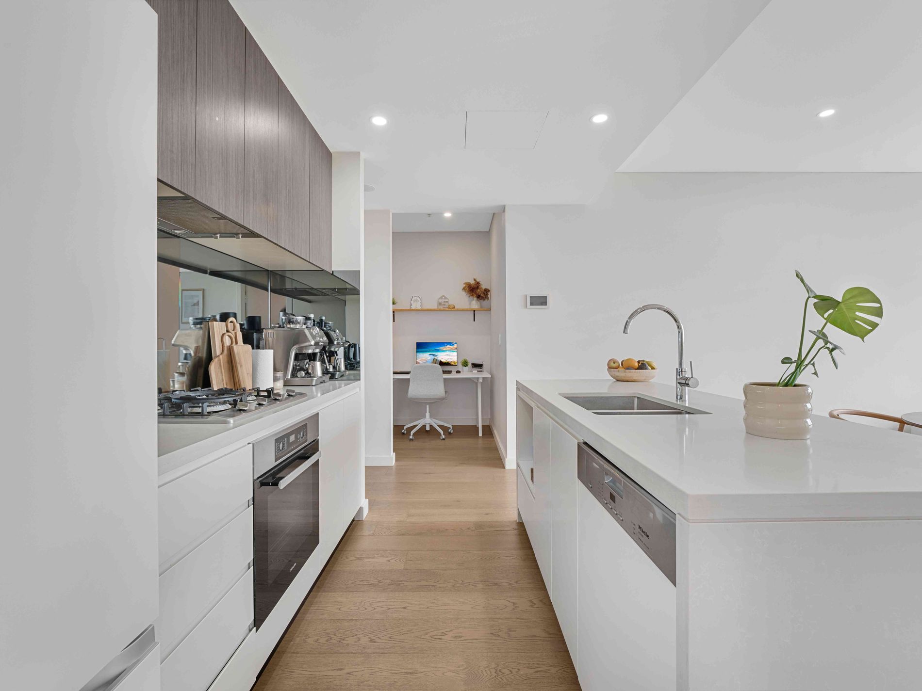 804 / 3 Garrigarrang Avenue, Kogarah