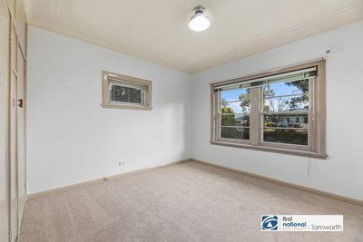 28 ROBYN STREET, South Tamworth