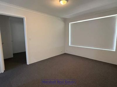 14 Falkland Way, Kinross