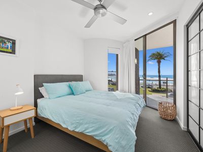 11 / 4 Juan Street, Alexandra Headland