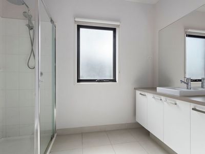 16 Kombi Road, Leopold