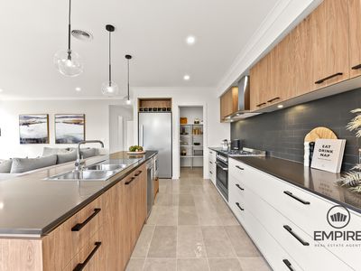 28 Waterman Drive, Clyde