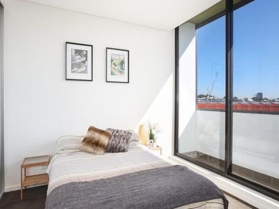 617 / 5 O'Dea Avenue, Zetland