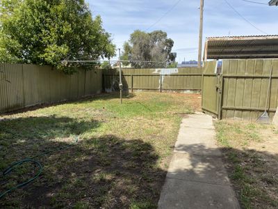 1 / 11 Mahonga Street, Jerilderie