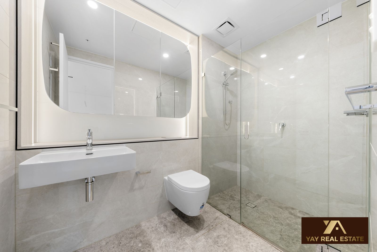 209 / 4 Finch Drive, EASTGARDENS
