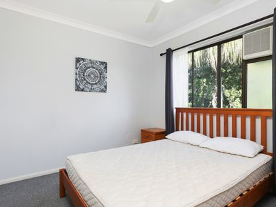 5 / 33 Scenic Highway, Cooee Bay