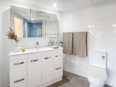 40 / 45 Hayle Street, Burleigh Heads