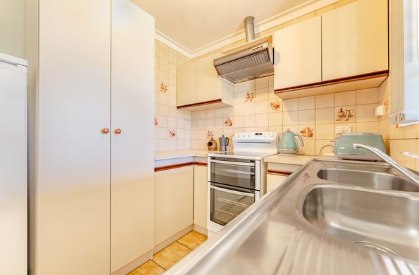 12 Adamson Road, Parmelia