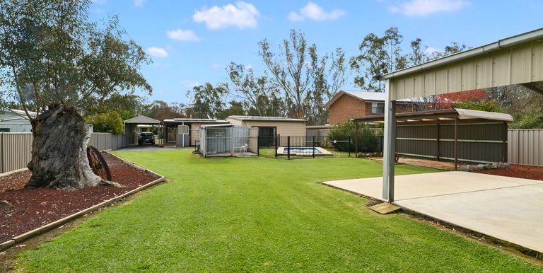 27 Primrose Street, Violet Town
