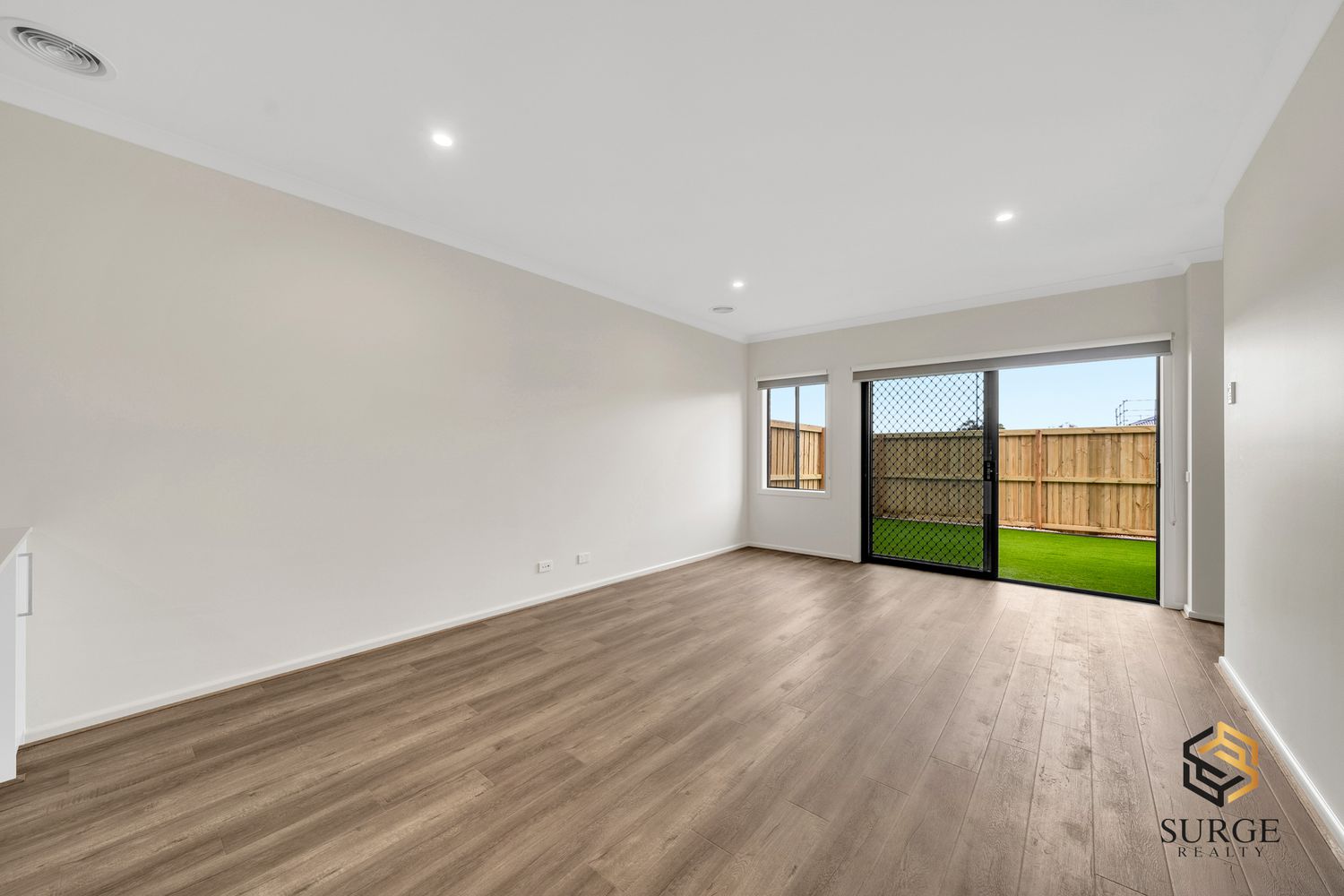 10 Petunia Crescent, Armstrong Creek