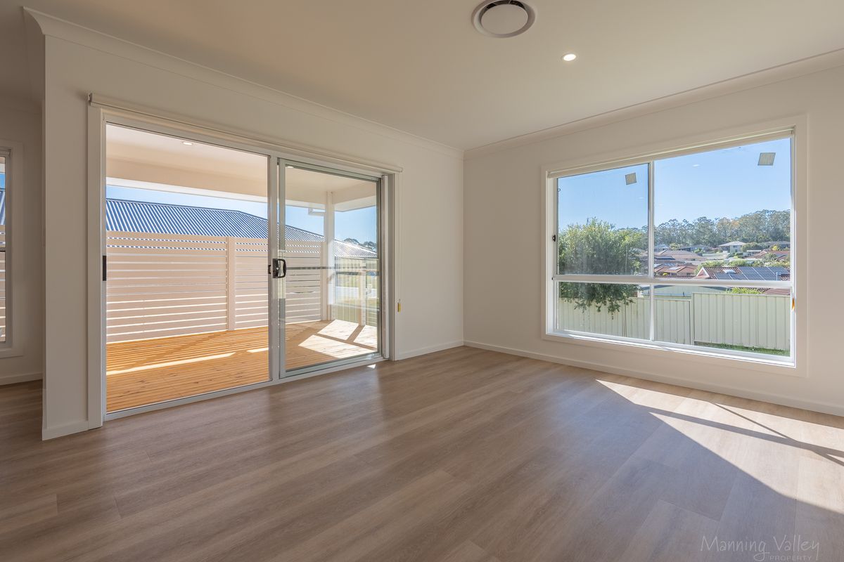1&2 / 5 Melinga Place, Taree