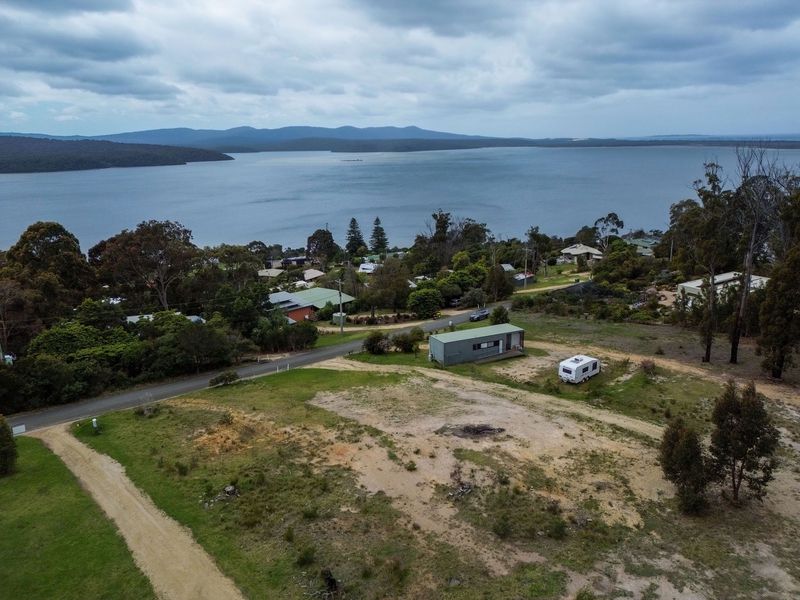 53 Karbeethong Avenue, Mallacoota