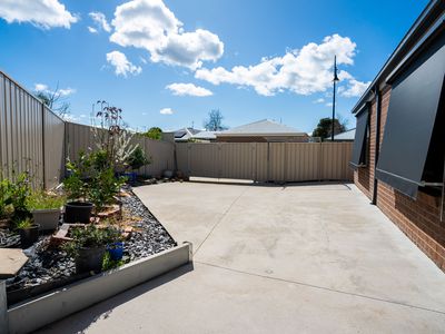 24 JACKA STREET, Wodonga