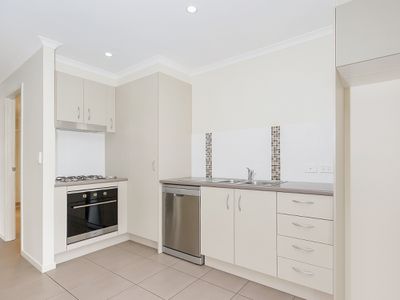 5 Wedge Tail Court, Griffin