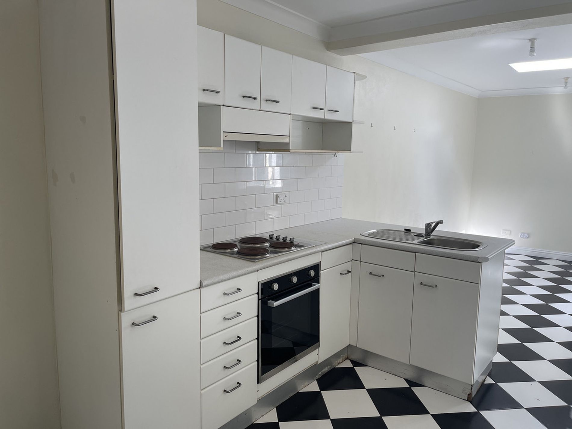 313 Cleveland Street, Redfern