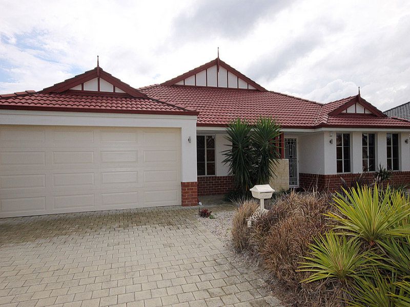 5 Amergin Street, Aveley