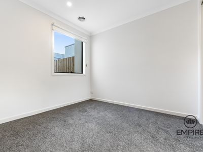5 Birdie View, Cranbourne North