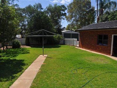 2A Clement Street, Forbes
