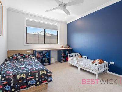 4 O'farrell Place, Kelso