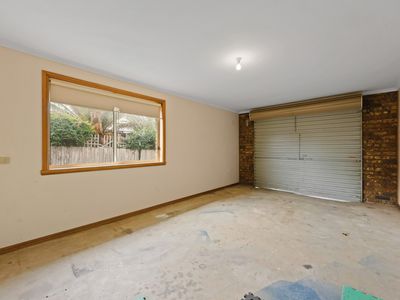 2 / 9 Jupiter Court, Prospect Vale