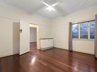 5 Sunbury Street, Buccan