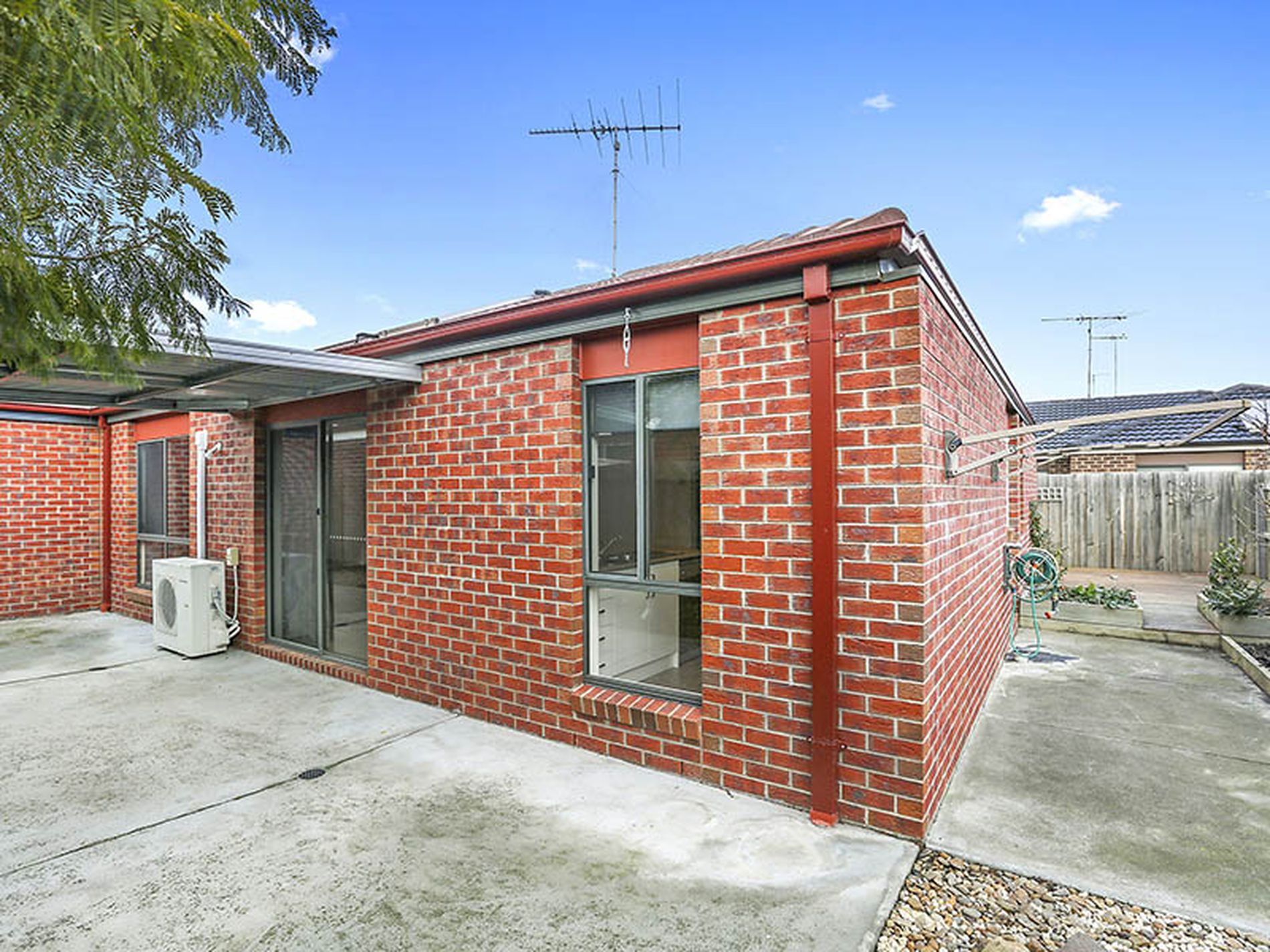 11 Farmland Lane, Leopold