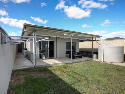 25 Naumann Street, Moranbah