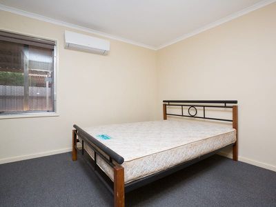 4 Lovell Way, South Hedland