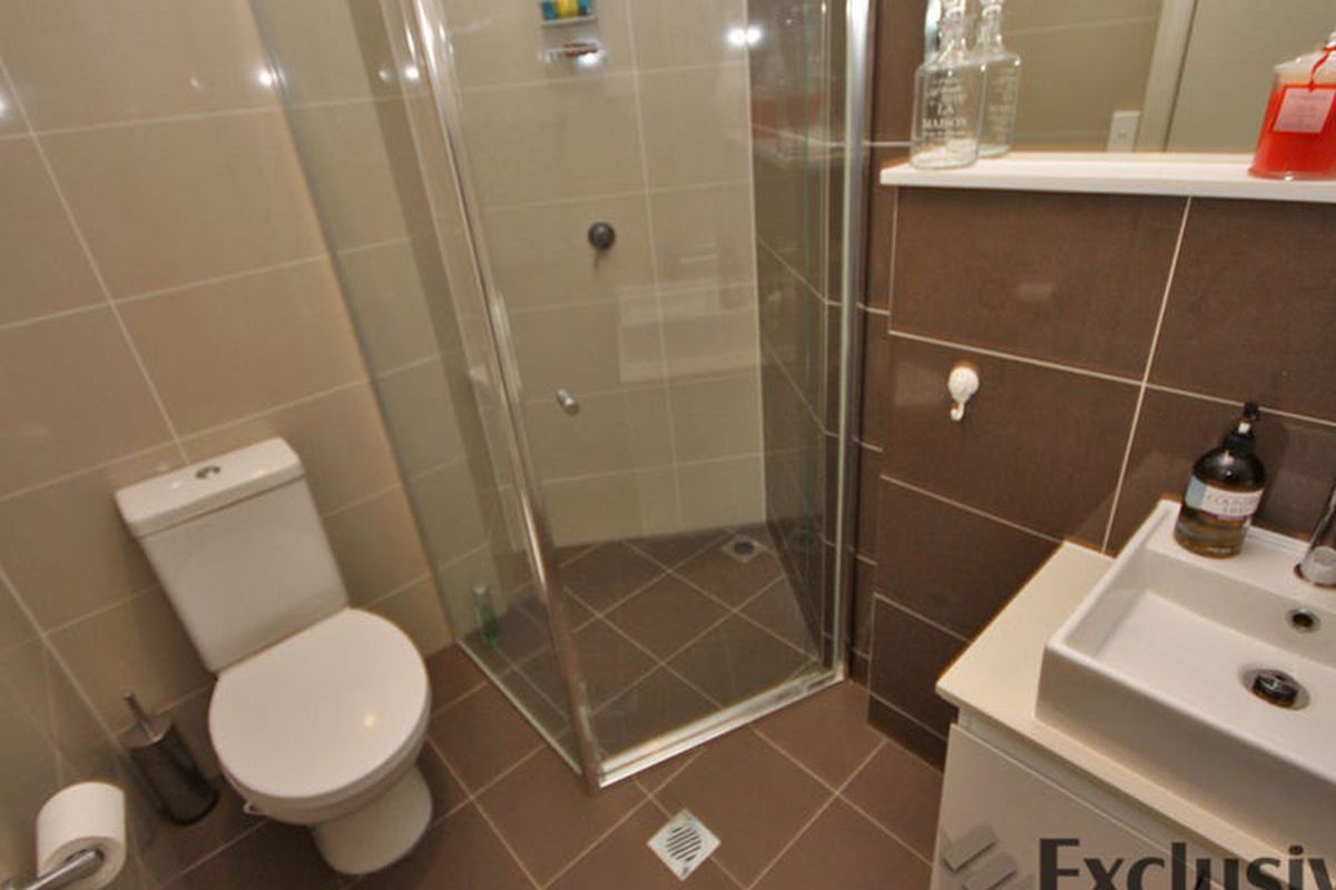 4 / 54 Blackwall Point Road, Chiswick