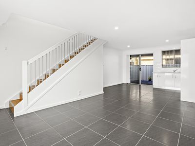 1 / 86b Waratah Street, Windang