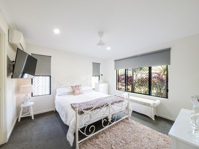 3 Grevillea Place, Cannonvale