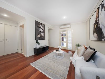 98 Kynoch Lane, Maribyrnong