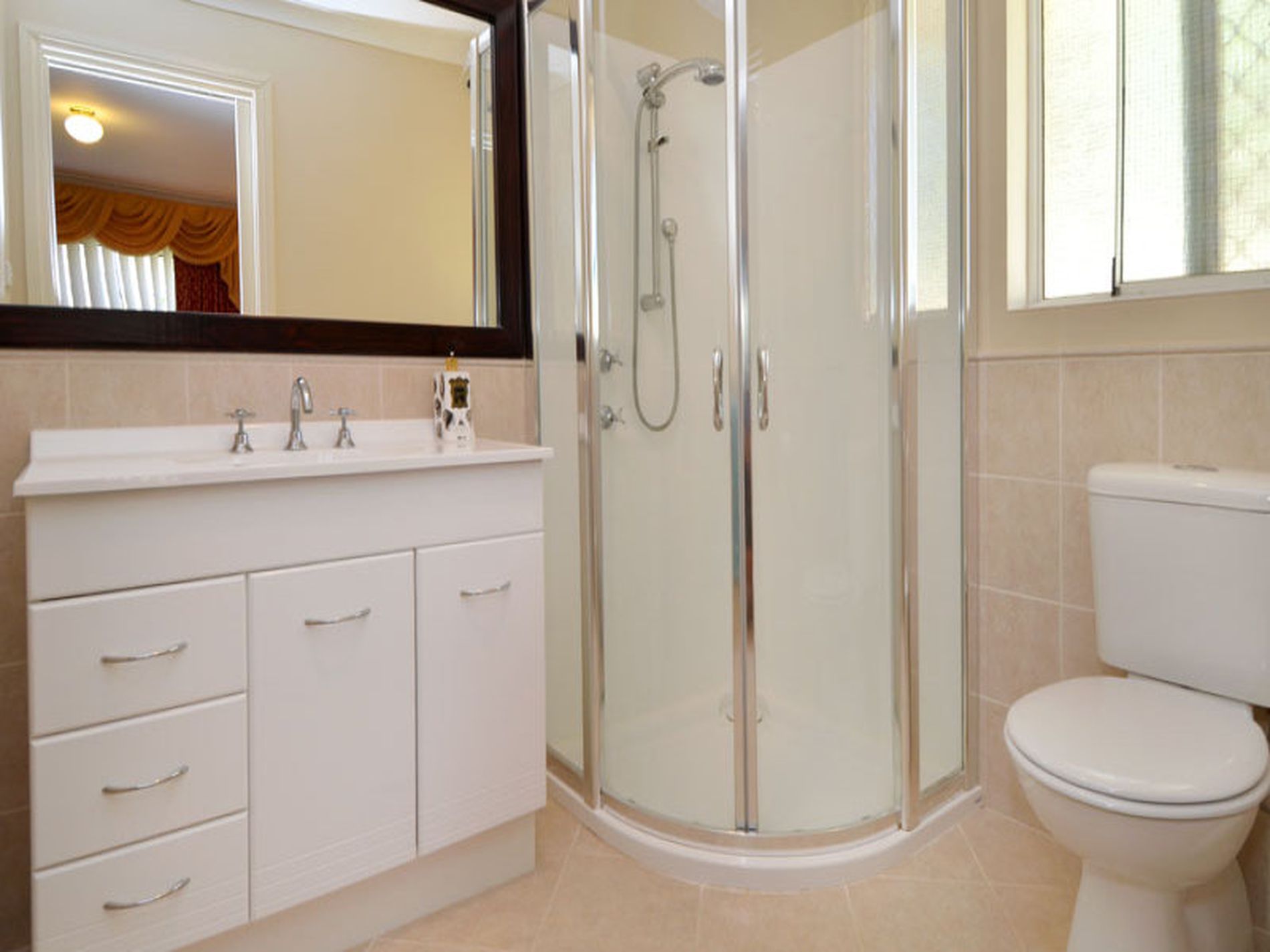 17 Bracklemann Drive, Boulder