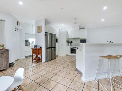 14 Gunn Crescent, Gunn