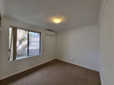 2 / 74 Mary Street, Como