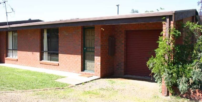 1 / 36 Rowe Street, Euroa