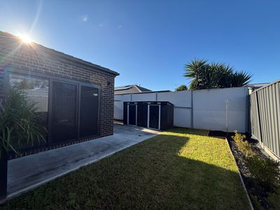 35A Hindmarsh Drive, Manor Lakes