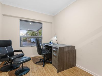 20 Frontenac Avenue, Panorama