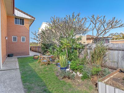 37 Point Road, Tuncurry