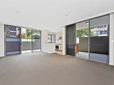 335 / 2 Steadman Street, Rosebery