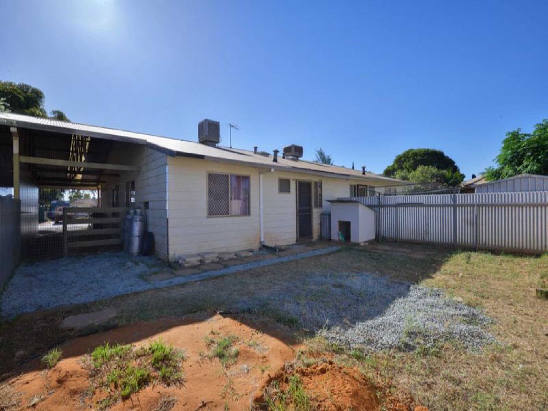 2 / 65B Millen Street, Boulder